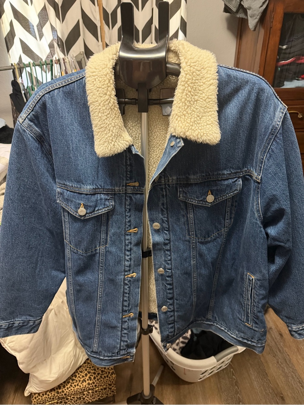 GAP Blue Denim Jacket with Cream Sherpa Collar